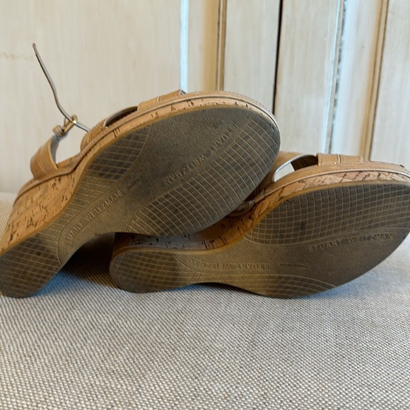 Stuart Weitzman wedge Sandal - Picture 7 of 7